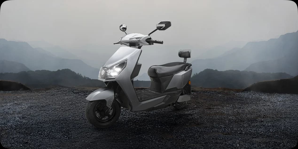 Full scooter