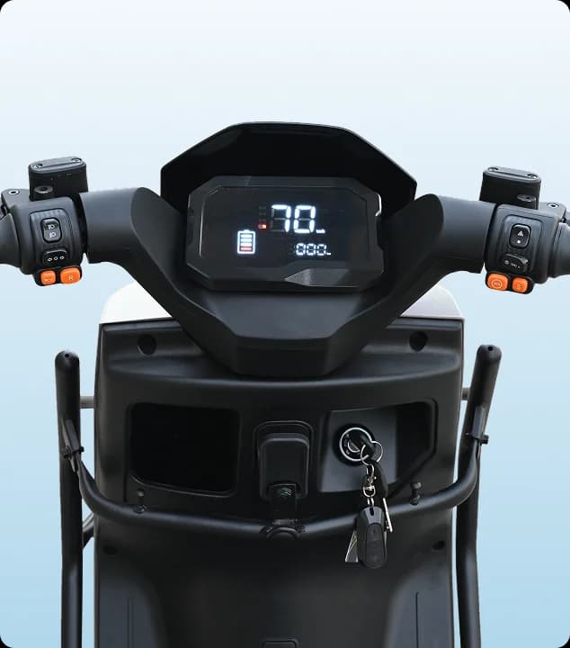 Comfort-Tuned Handlebar & Intelligent Digital Dashboard