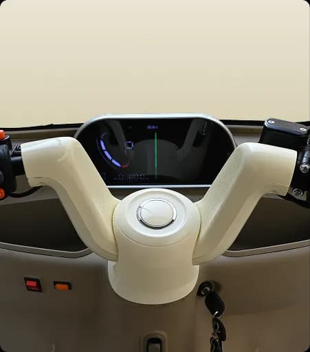 Smart Digital Display & Ergonomic Cockpit